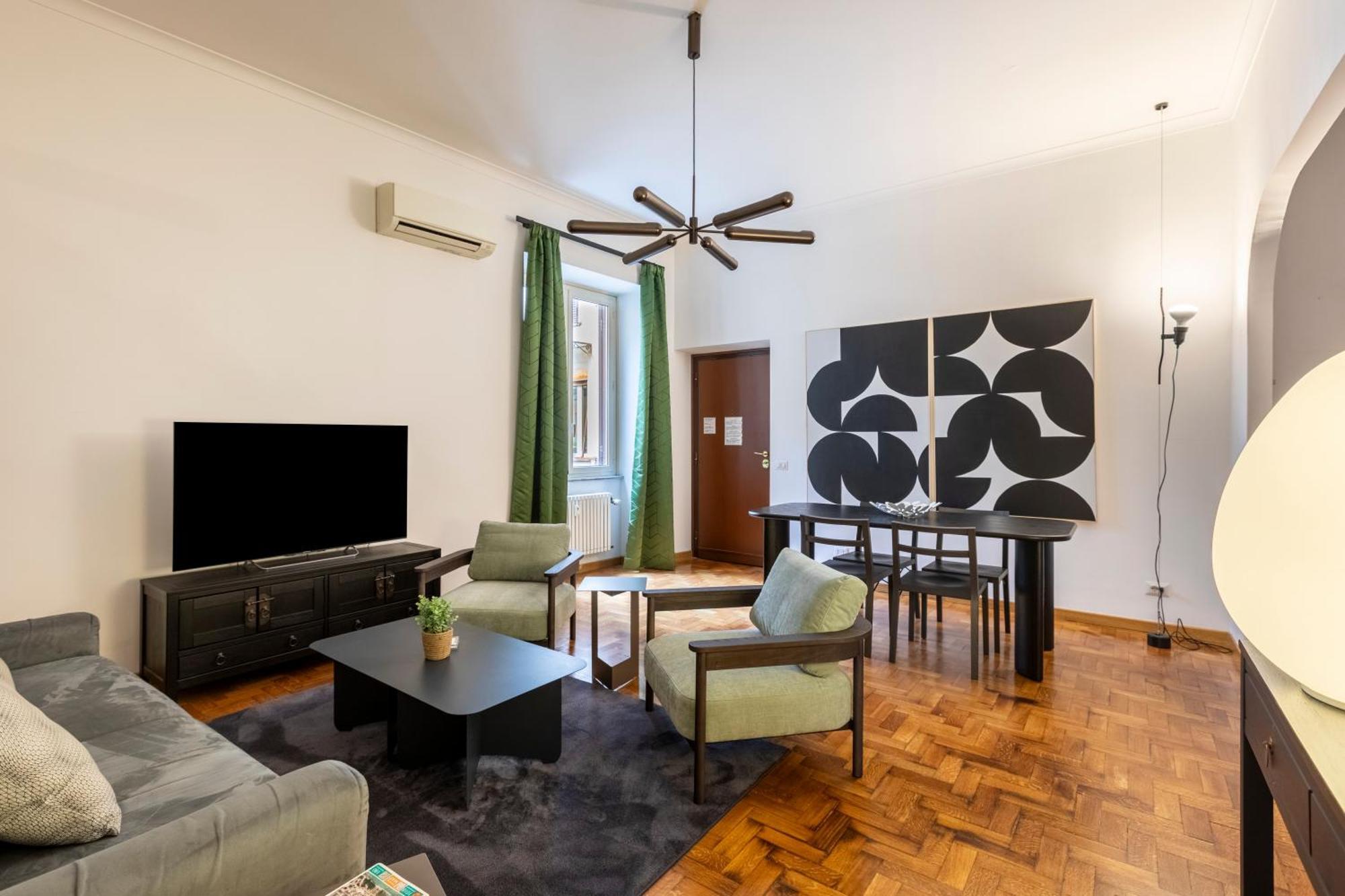 Romac - Condotti Suite By Spanish Steps Bagian luar foto