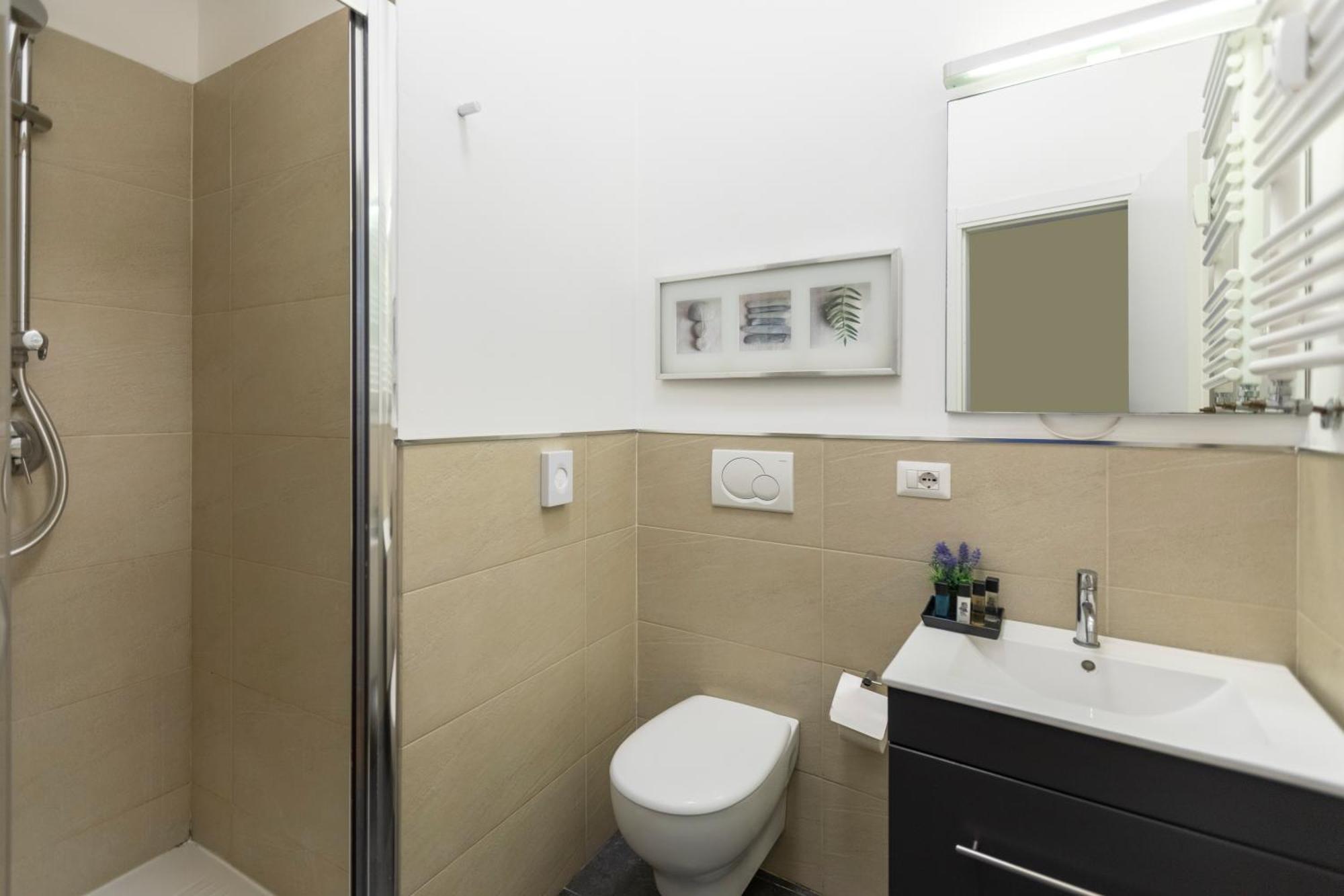 Romac - Condotti Suite By Spanish Steps Bagian luar foto